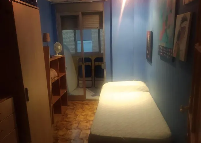 Piso Entero Cerca De Valencia Y Sus Playas.